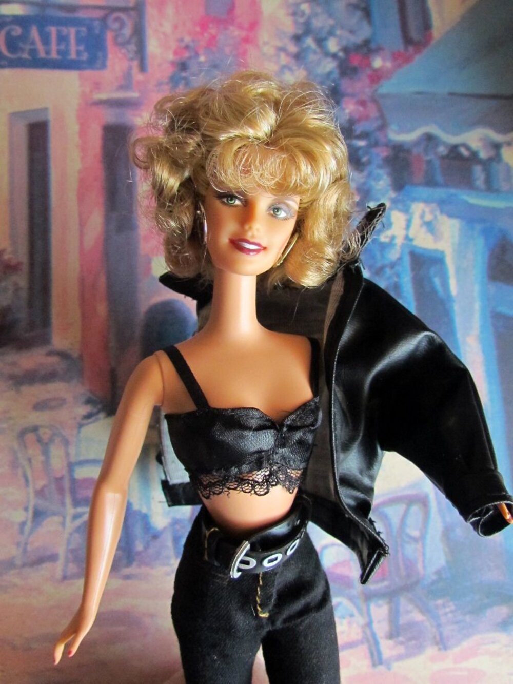 OLIVIA NEWTON-JOHN DOLL, "GREASE" MOVIE STAR" in BLACK OUTFIT, CURLY HAIR, EUC